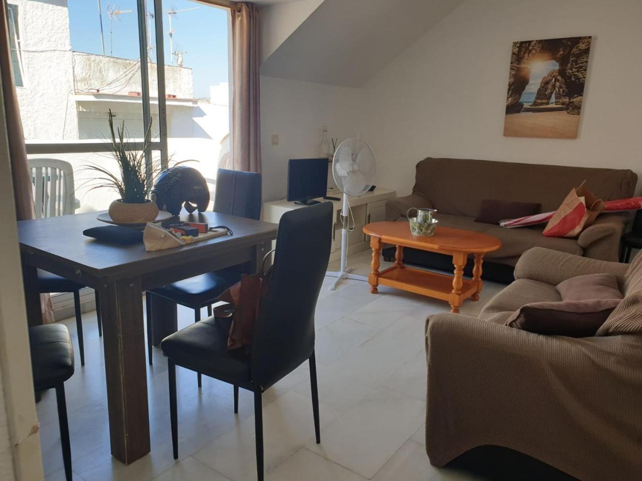 Apartamento Decada Cervantes 19 Фуeнхирола Екстериор снимка