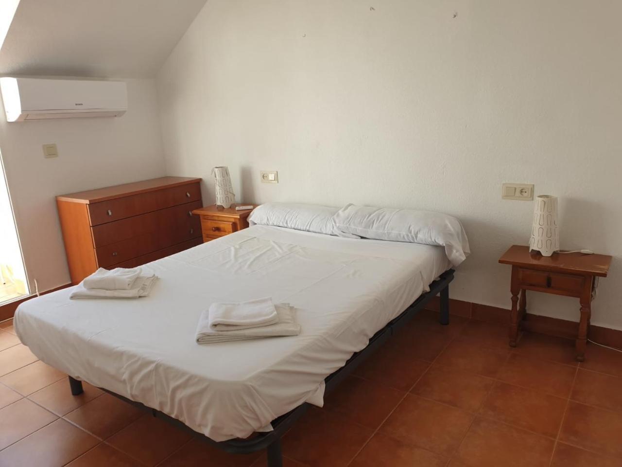 Apartamento Decada Cervantes 19 Фуeнхирола Екстериор снимка